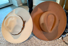 Load image into Gallery viewer, Panama Hats
