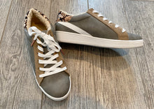 Load image into Gallery viewer, Grey with Leopard Detail Sneakers
