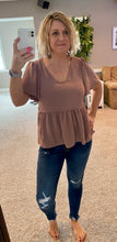 Load image into Gallery viewer, Baby Doll Ruffle Blouses

